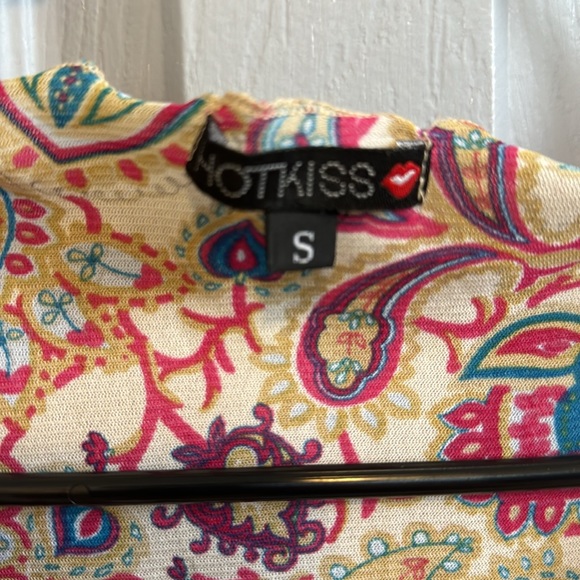 Hot Kiss Brand Boho style top. Size S. Bin 8 - Picture 4 of 6